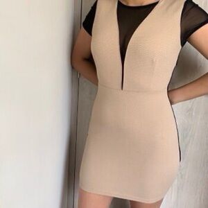 Elegant Black and Cream Midi Dress